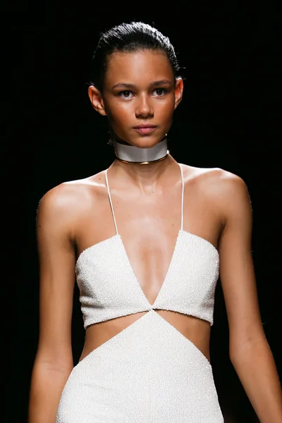 Look 39